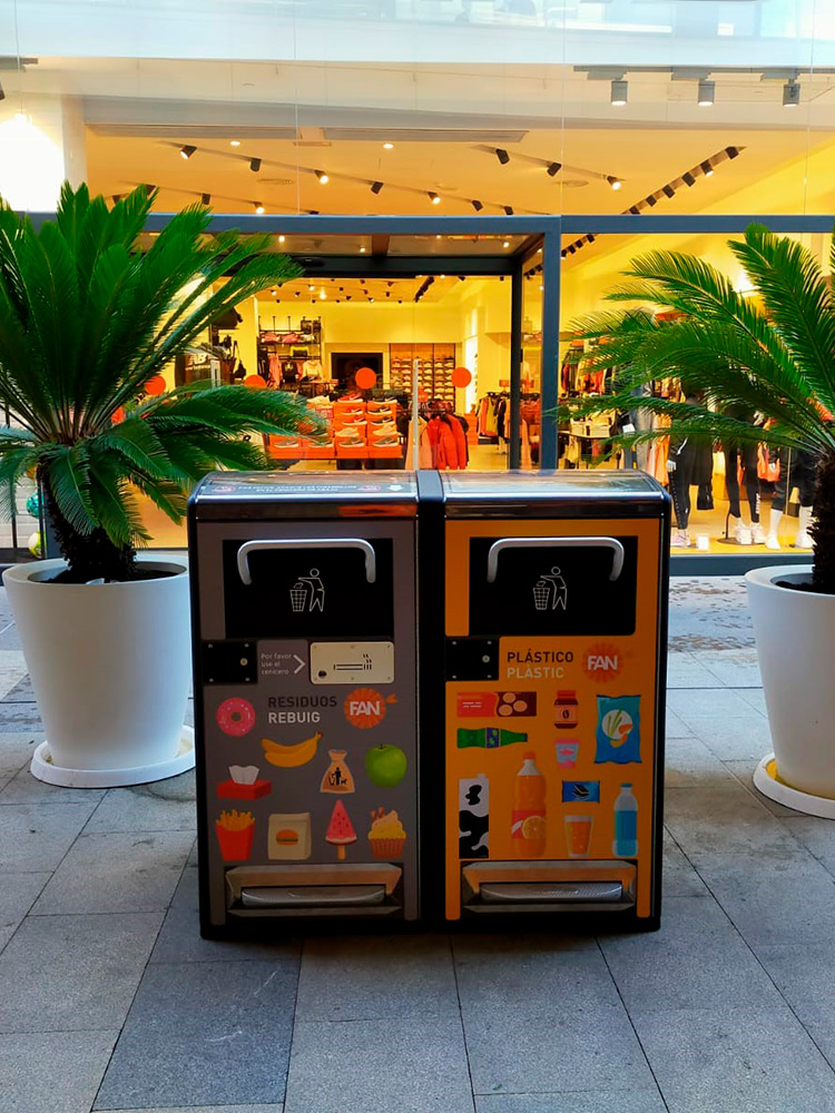 Market_Retail_Malls
